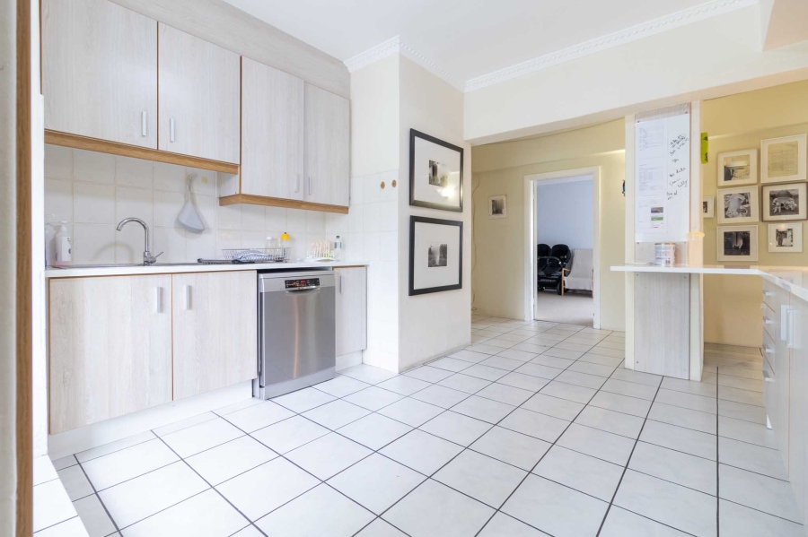 2 Bedroom Property for Sale in Mouille Point Western Cape